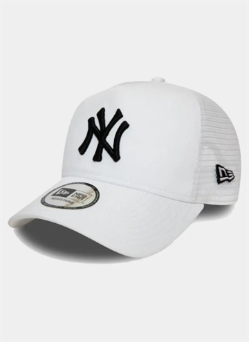 New Era NY Yankees Essential Trucker 